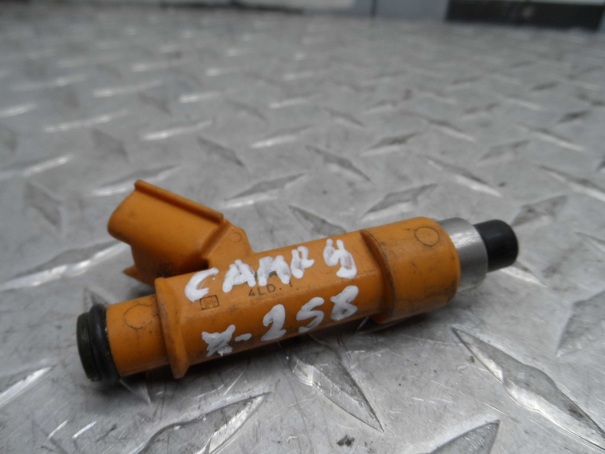 Форсунка к Toyota Camry 2007