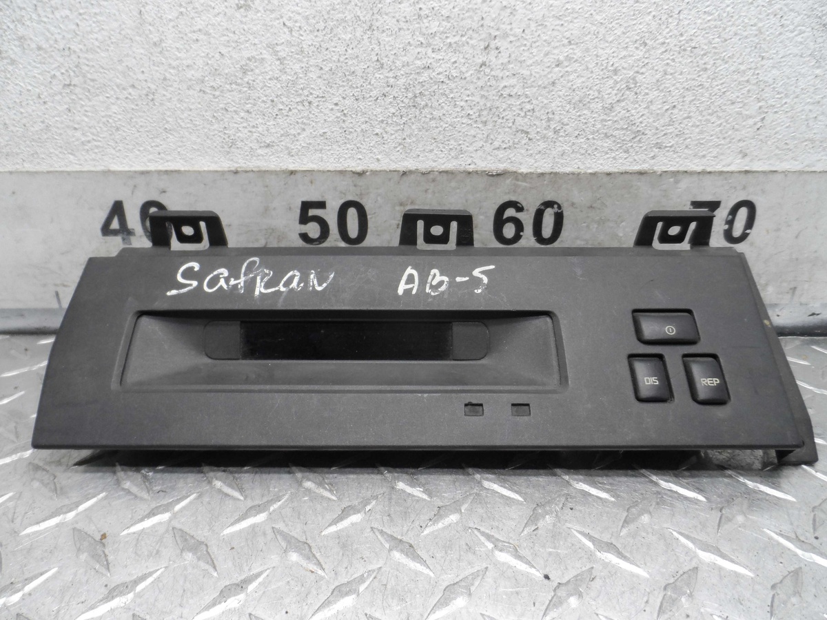Дисплей к Renault Safrane 1997