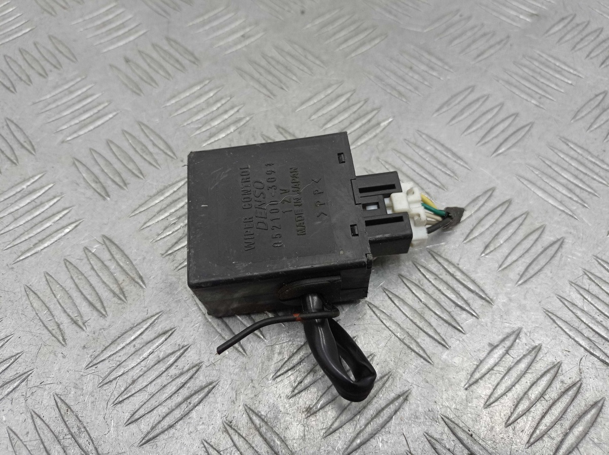 Блок управления к Hummer H3 2008
