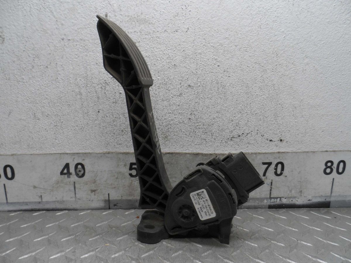 Педаль газа к Ford Transit 2007