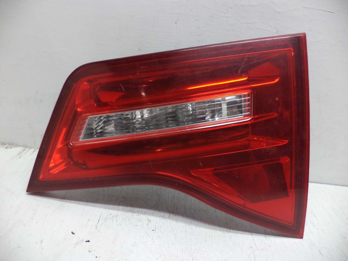 Фонарь крышки багажника левый к Acura MDX 2007