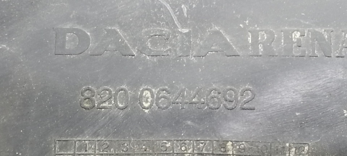 Дождевик к Dacia Logan 2007