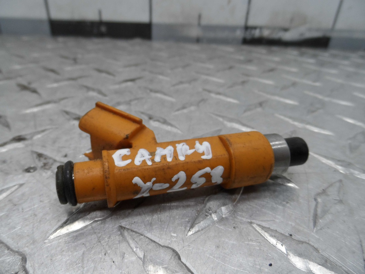 Форсунка к Toyota Camry 2007