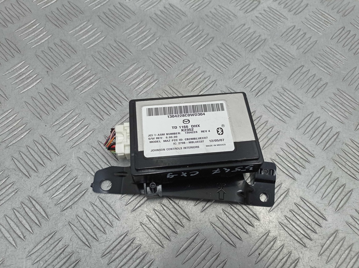 Блоки управления мультимедиа к Mazda CX-9 2008