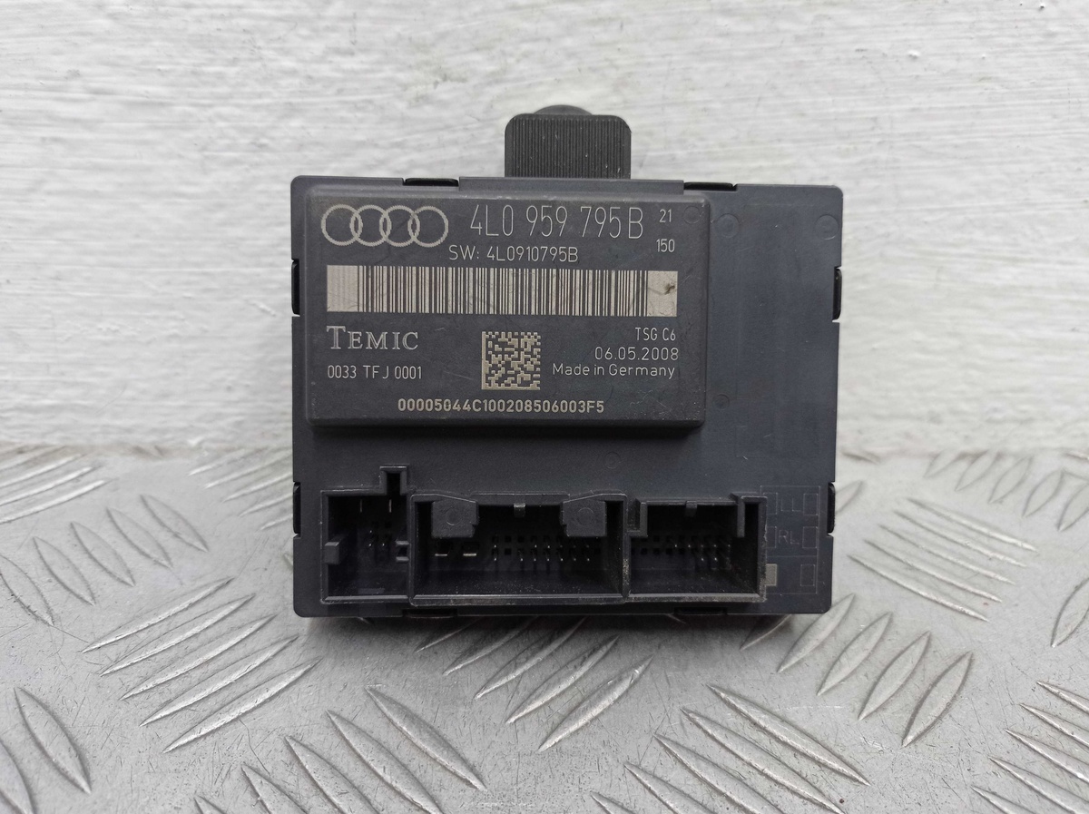 Блок управления к Audi Q7 2007