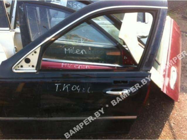 Дверь передняя левая к Lincoln Town Car 2000