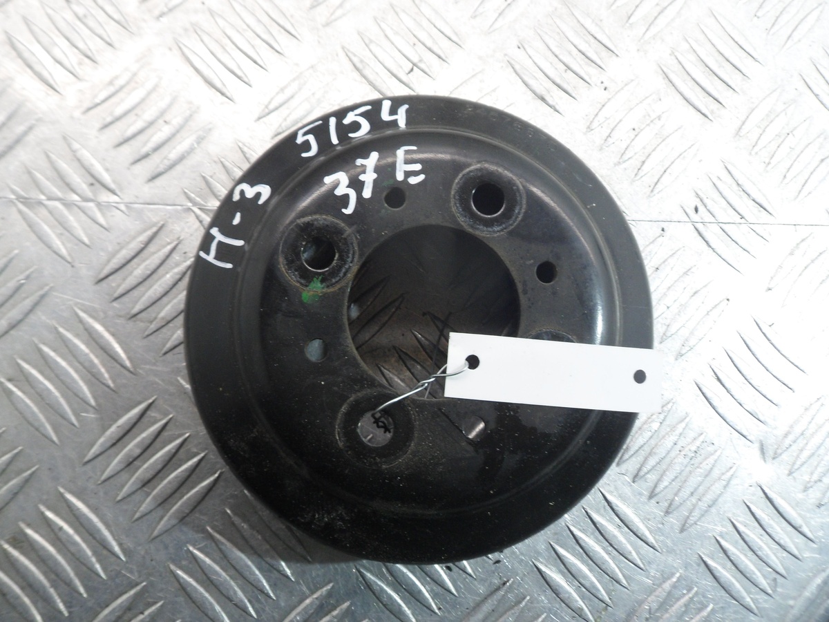 Шкив помпы к Hummer H3 2008