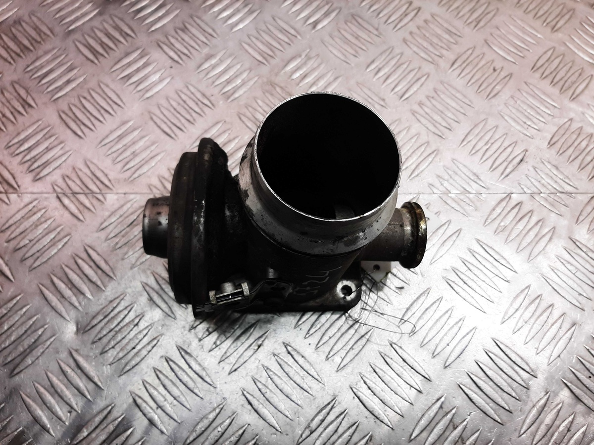 Клапан EGR к BMW X5 2005