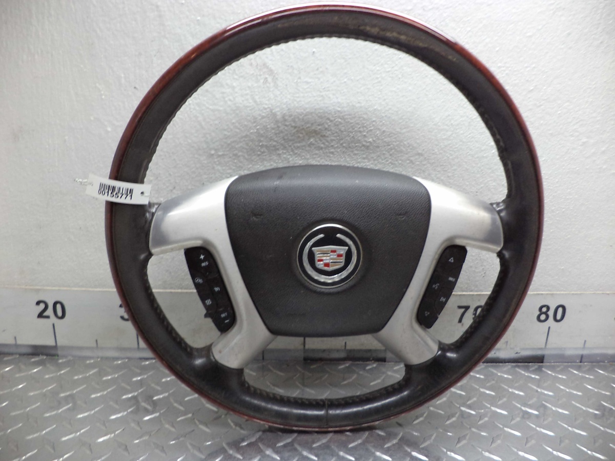 Руль к Cadillac Escalade 2008