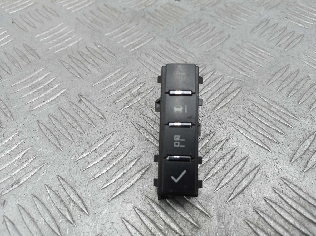 Кнопка  к GMC Yukon 2013