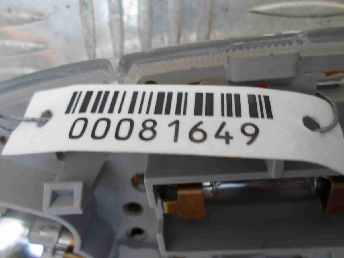 Плафон освещения салона к Ford Explorer 2009