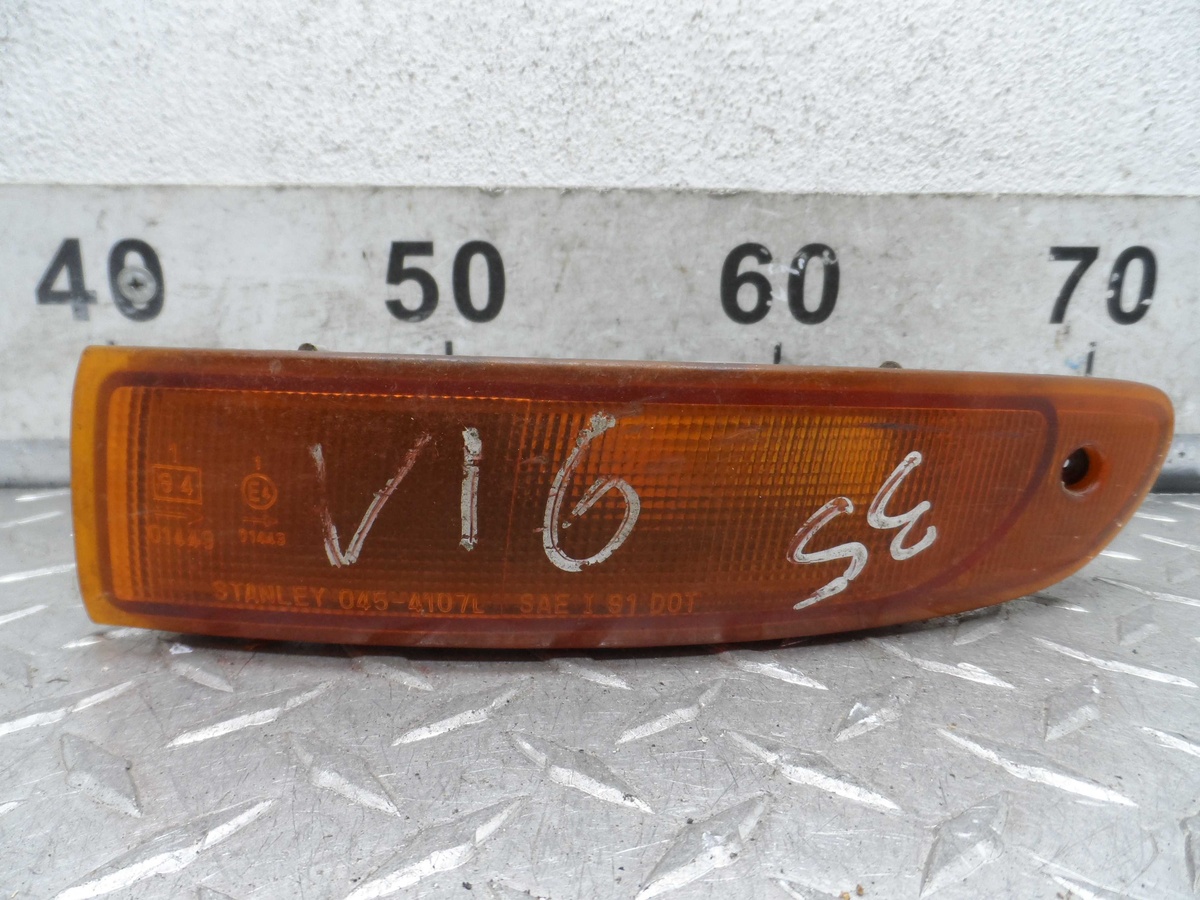 Поворотник левый к Mazda Xedos 9 1997
