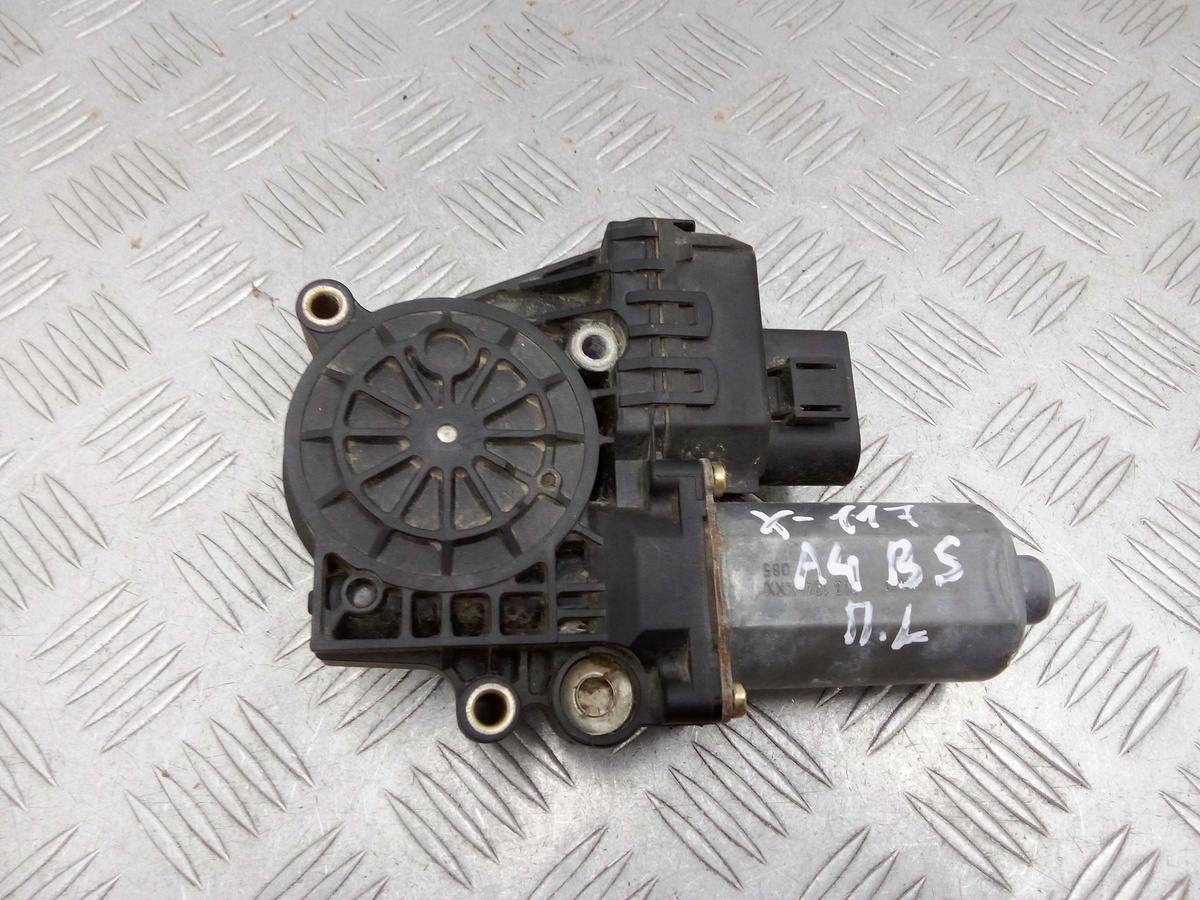 Моторчик стеклоподъемника к Audi A4 1998