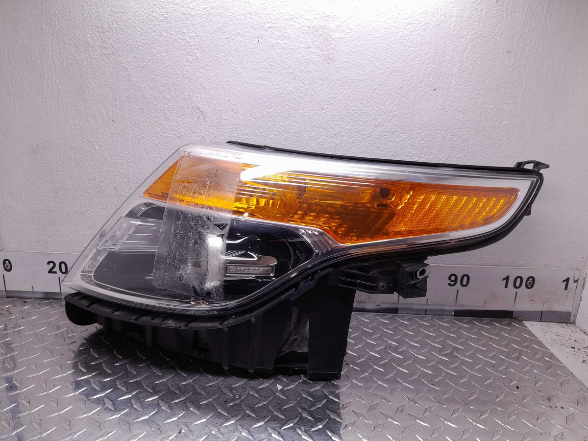 Фара левая к Ford Explorer 2015