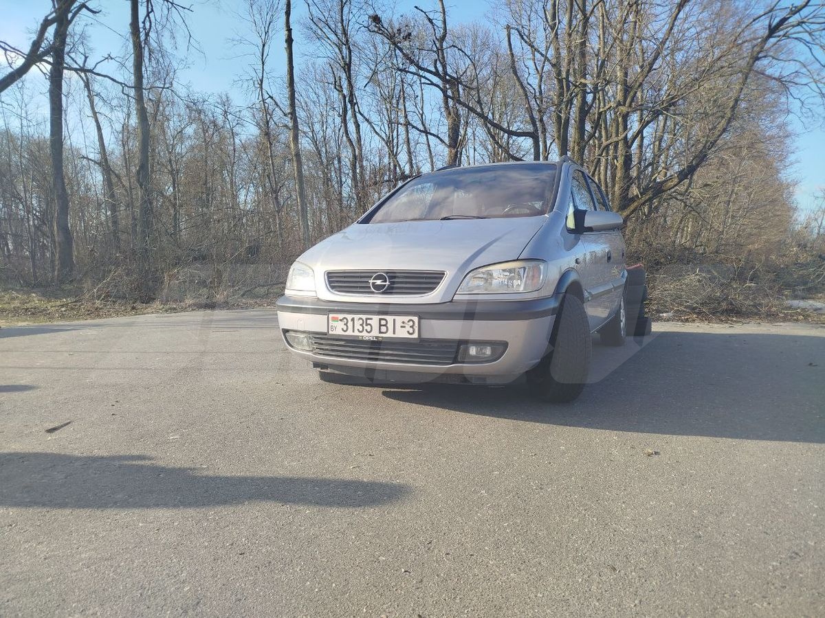 Opel Zafira A, 2001