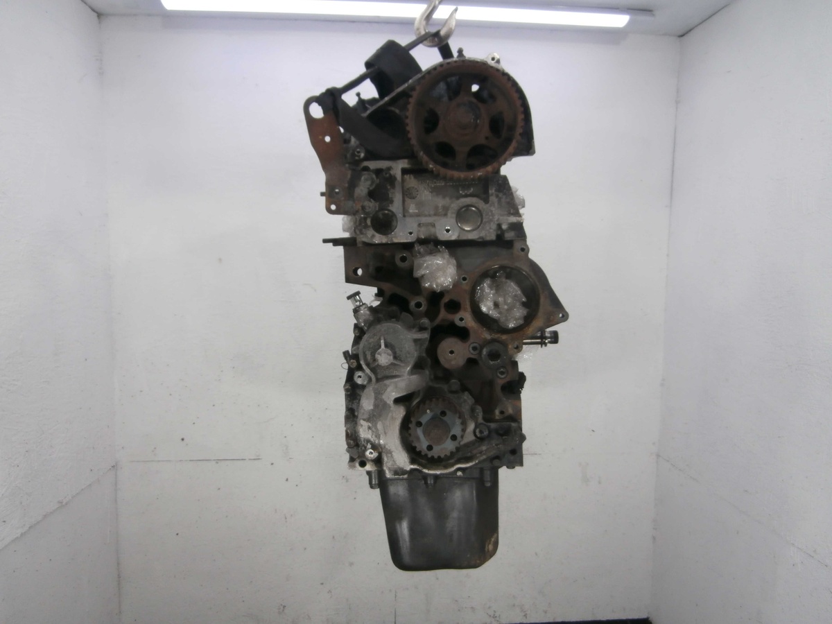 Двигатель к Iveco  2011