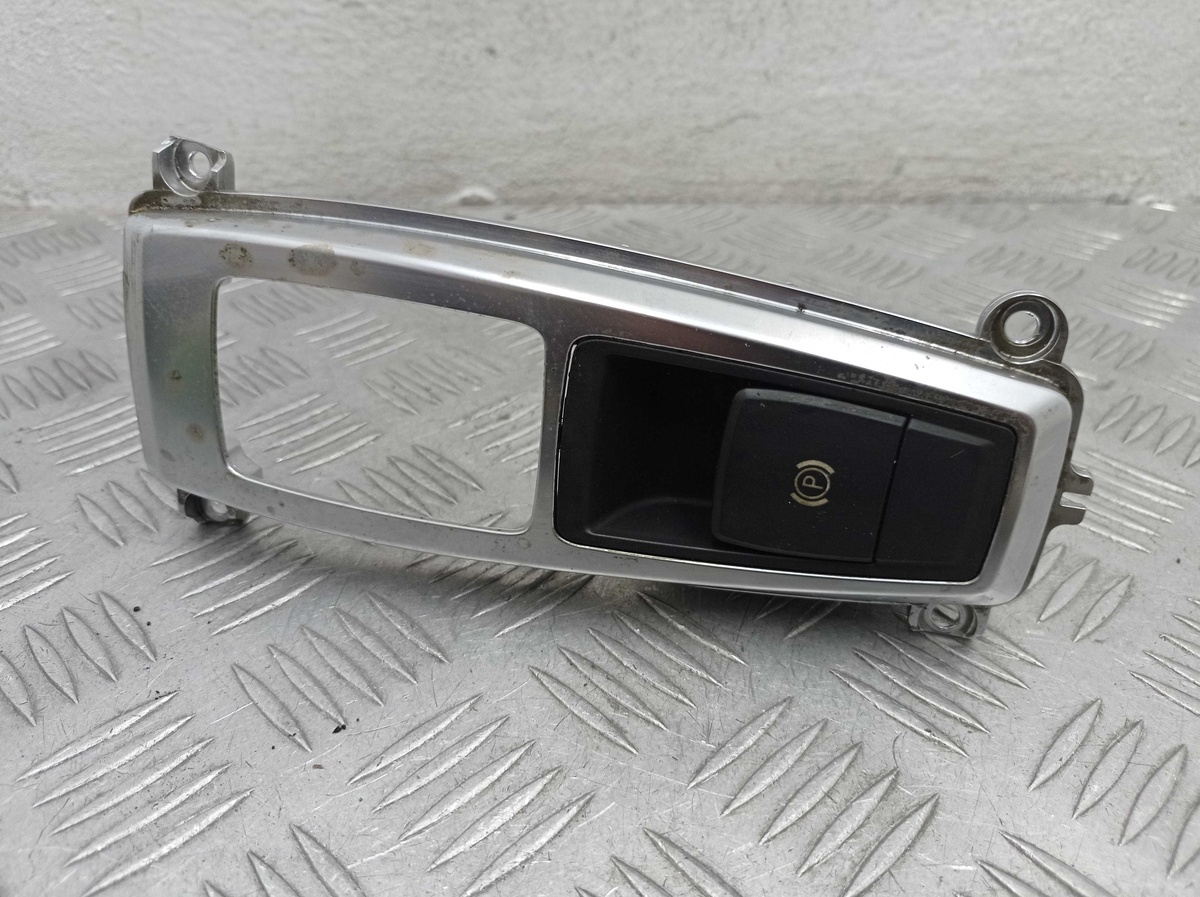 Кнопка  к BMW X5 2008