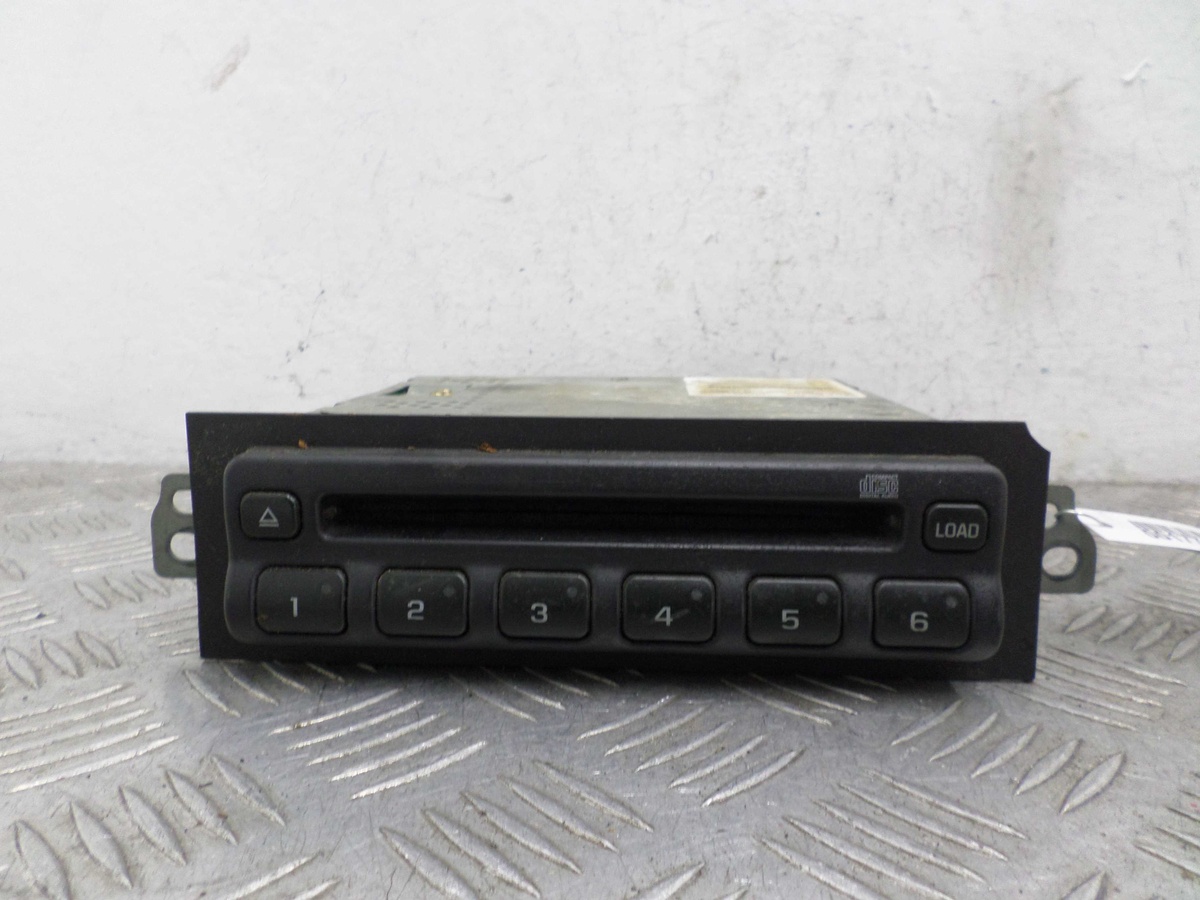 CD-чейнджер к GMC Yukon 2005