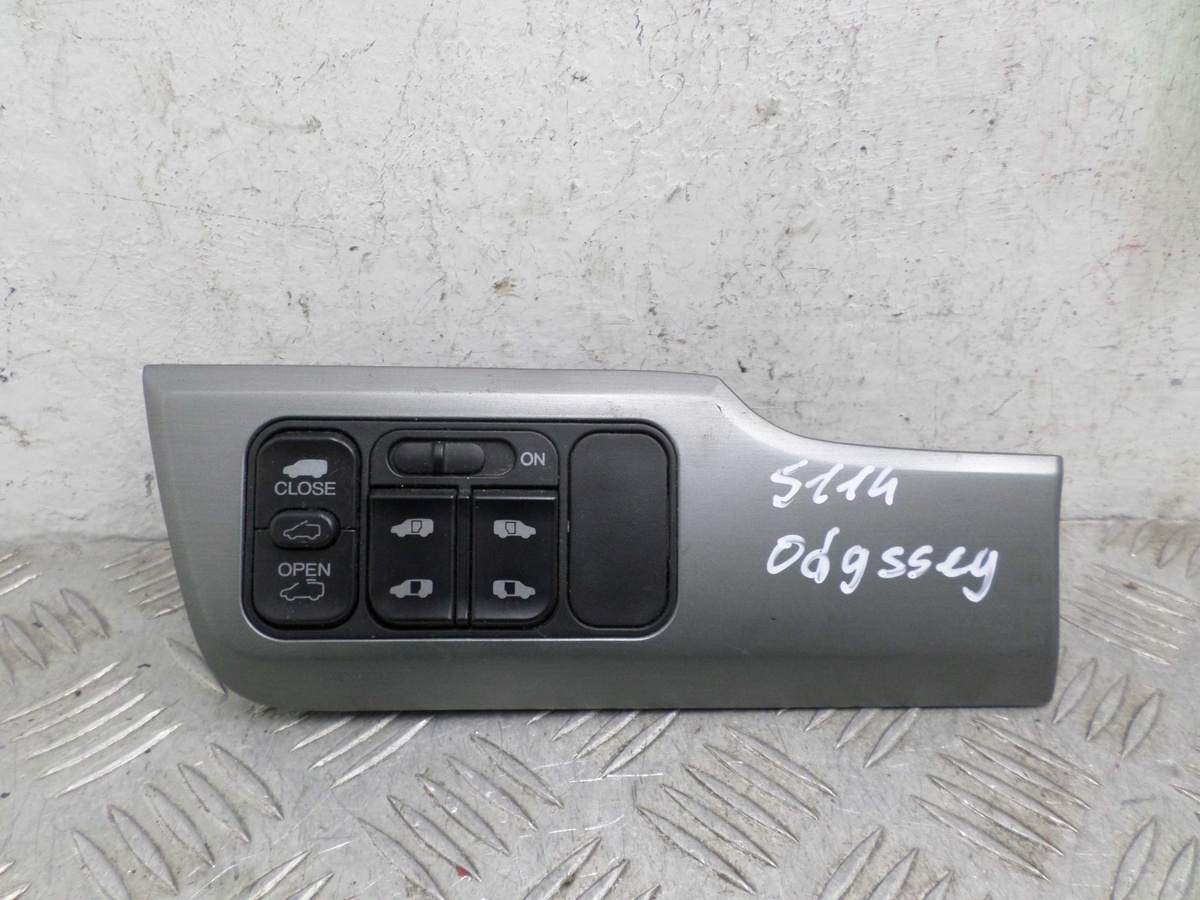 Кнопка  к Honda Odyssey 2008