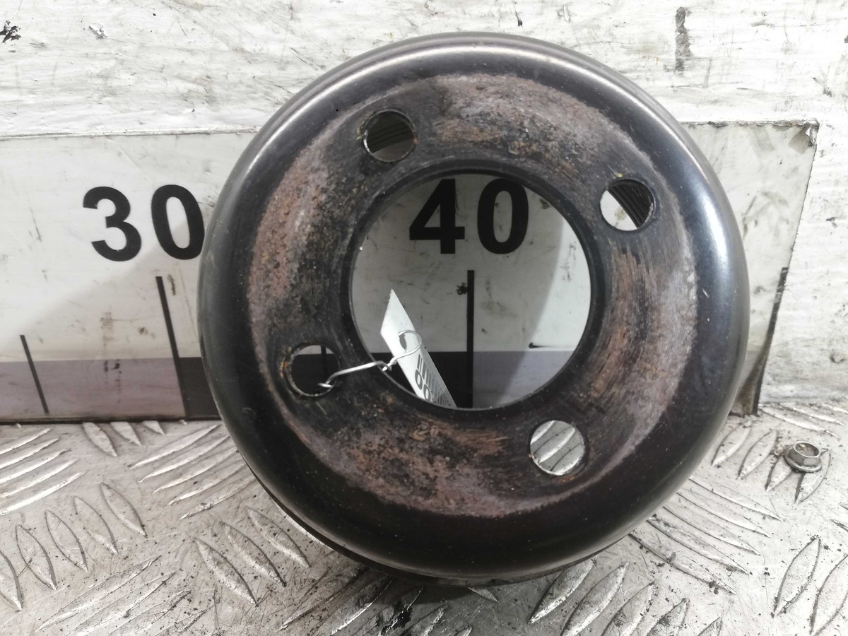 Шкив помпы к Toyota FJ Cruiser 2009
