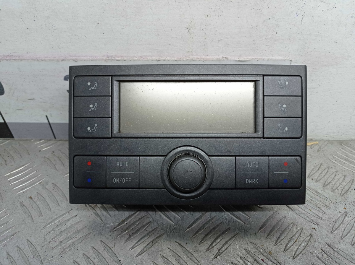 Климат-контроль к Volkswagen Phaeton 2006