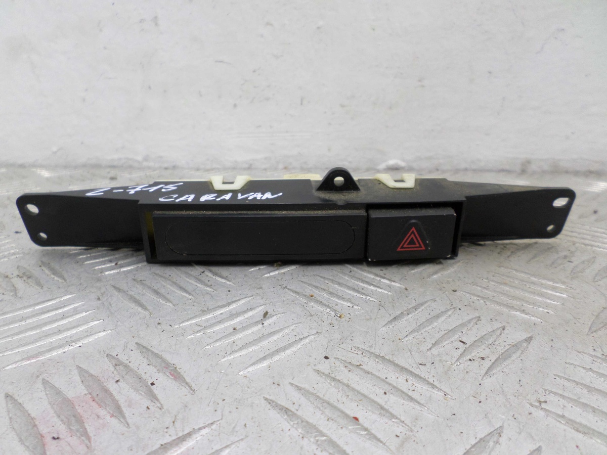 Кнопка  к Dodge Caravan 2007