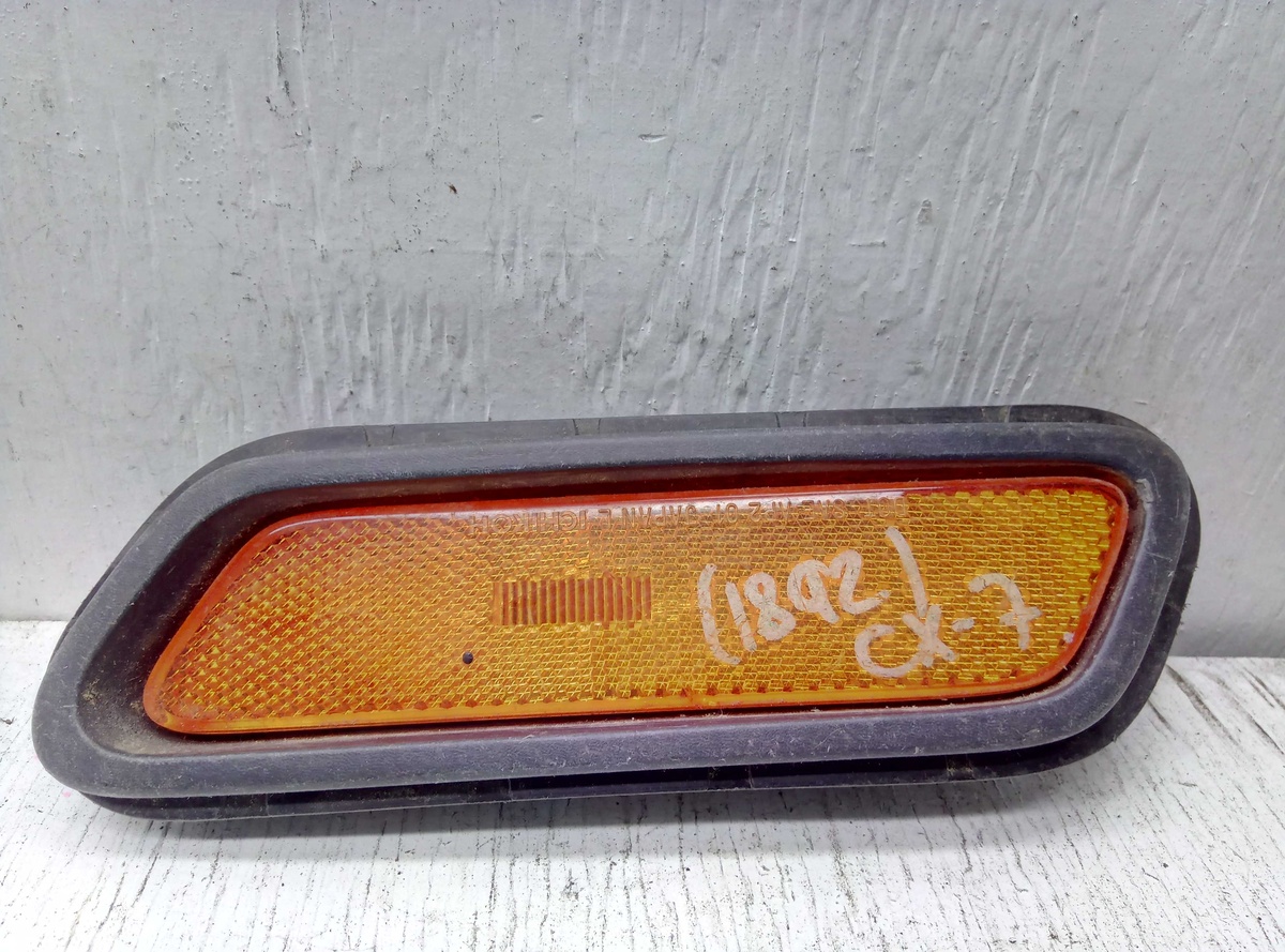 Поворотник левый к Mazda CX-7 2010