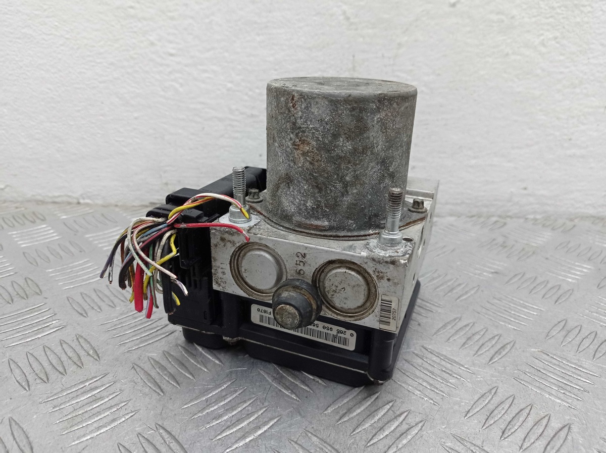 Блок ABS к Mazda CX-7 2009