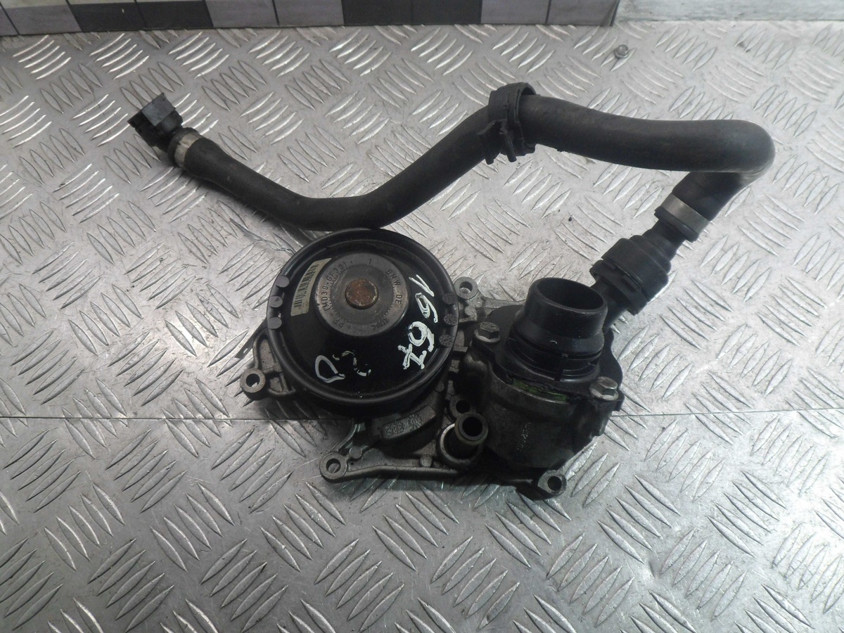 Помпа к BMW 3 series 2012
