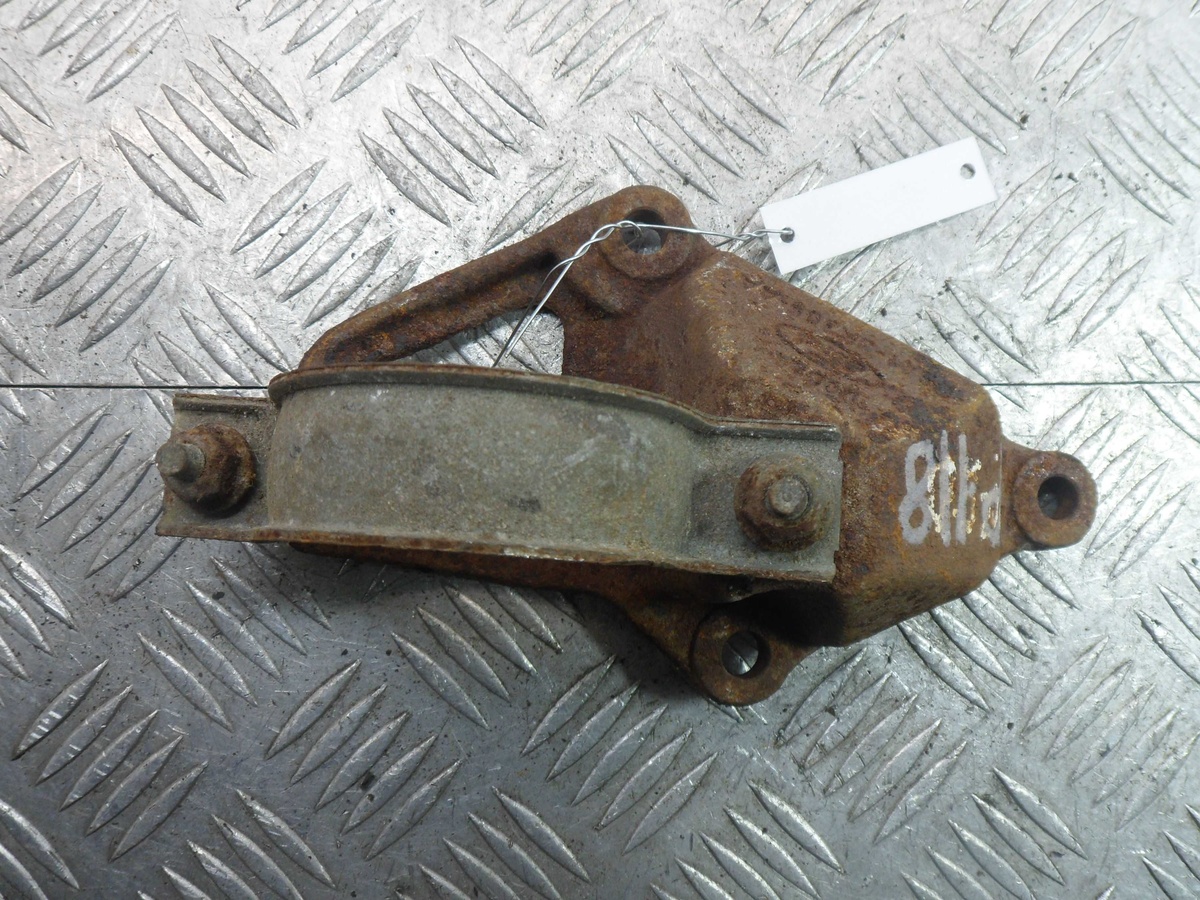 Кронштейн к Ford Focus 2001