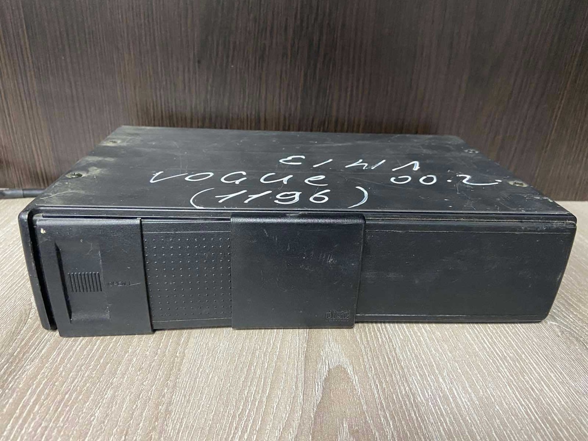 CD-чейнджер к Land Rover Range Rover 2000