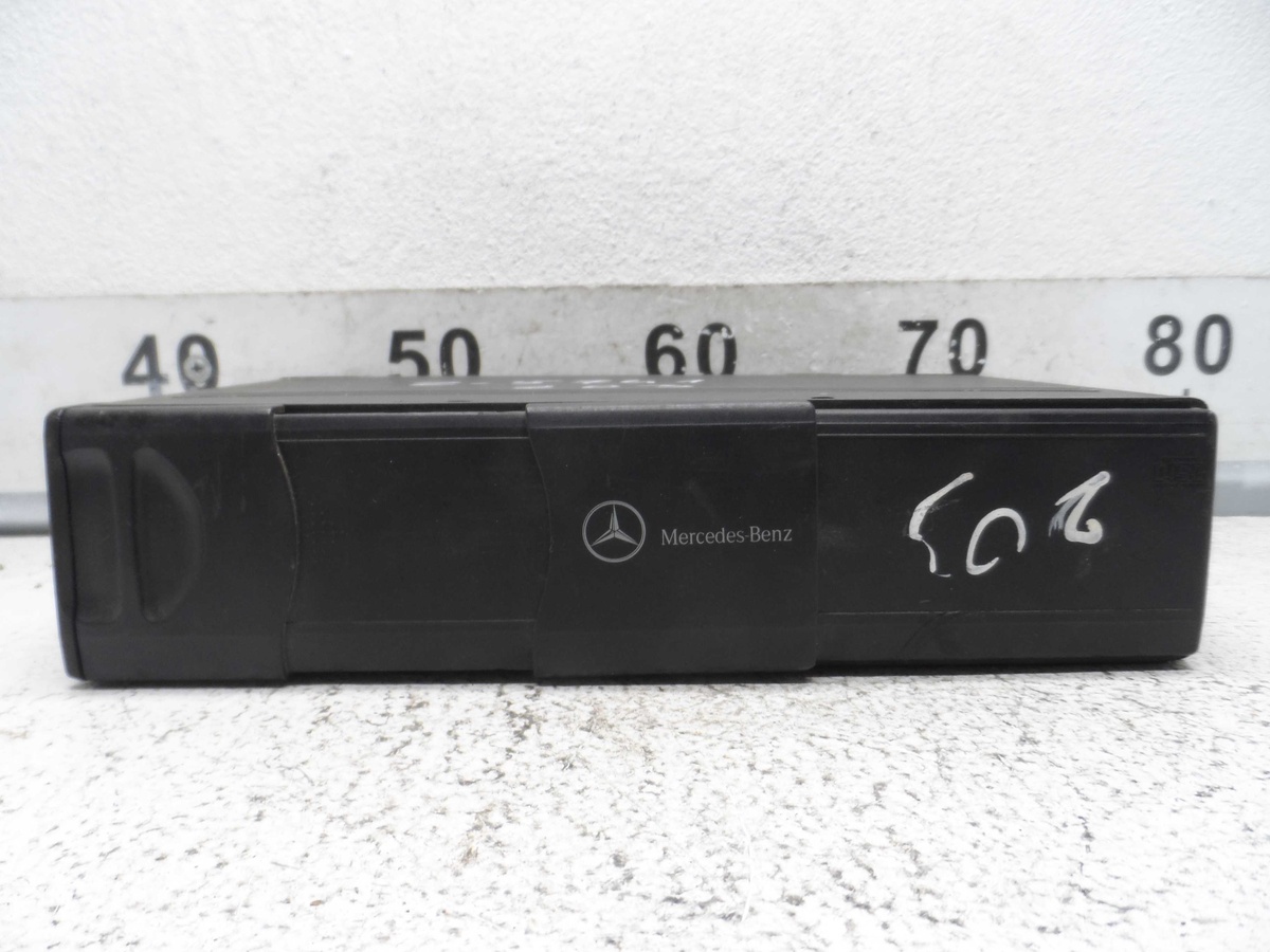 CD-чейнджер к Mercedes-Benz C-klasse 2002