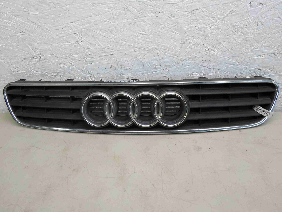 Решетка радиатора к Audi A3 1998