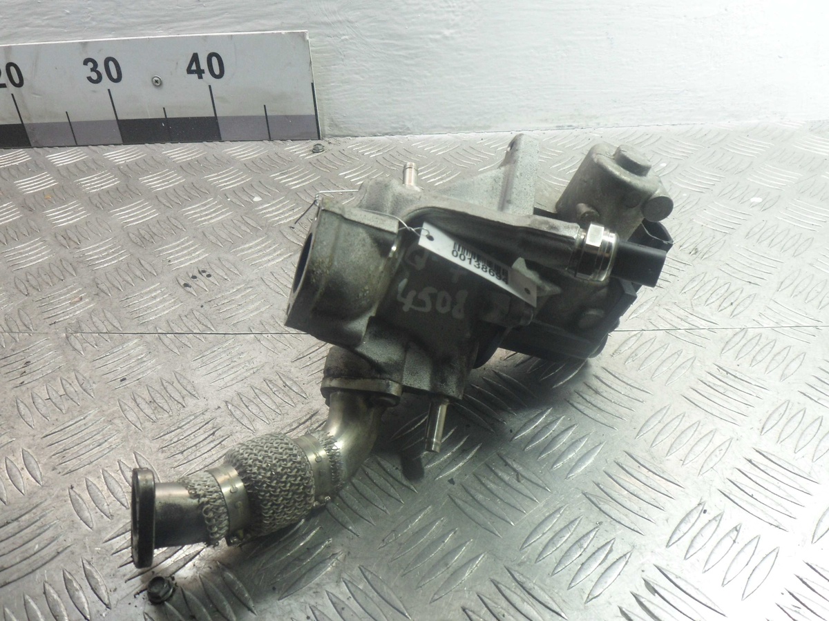Клапан EGR к Audi Q7 2010
