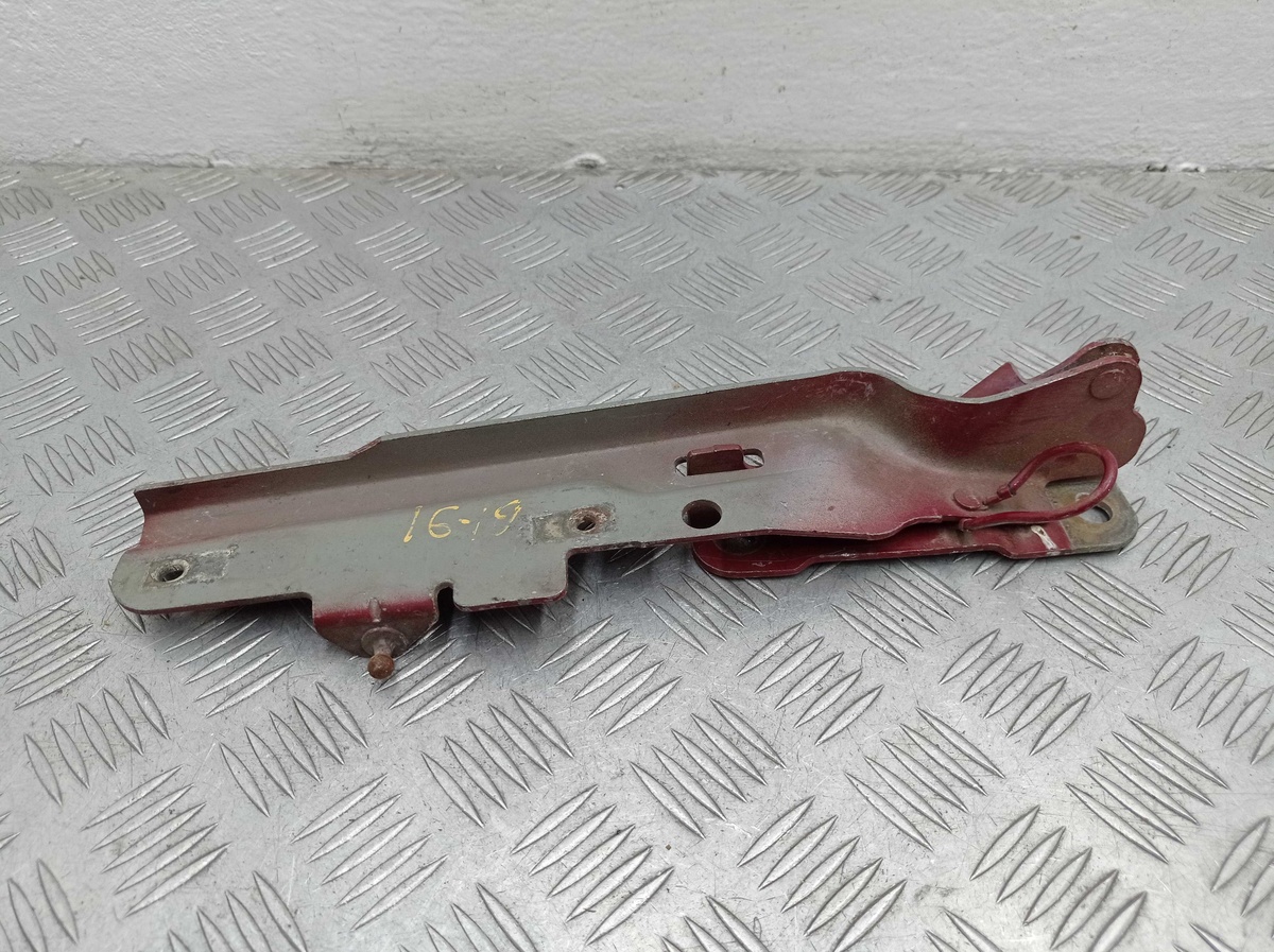 Петля капота правая к Ford Explorer 2004
