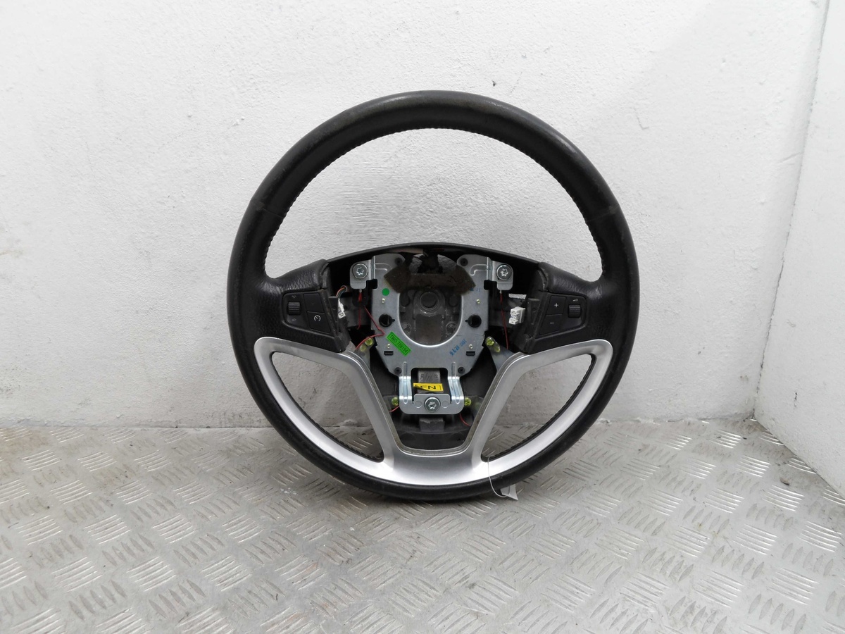 Руль к Saturn VUE 2008