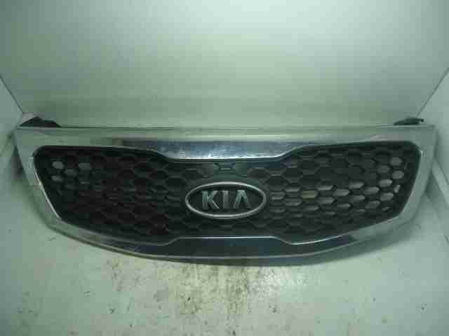 Решетка радиатора к Kia Sorento 2011
