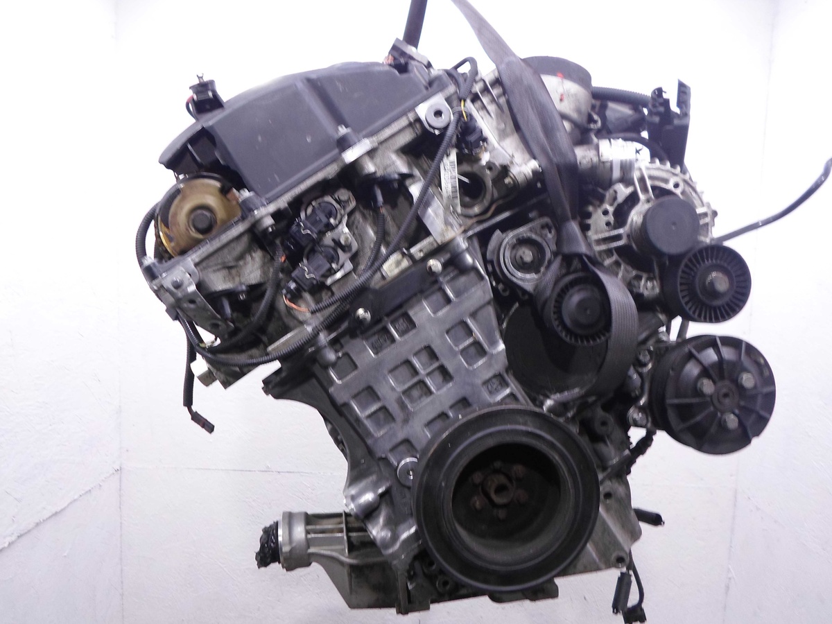 Двигатель к BMW 3 series 2010