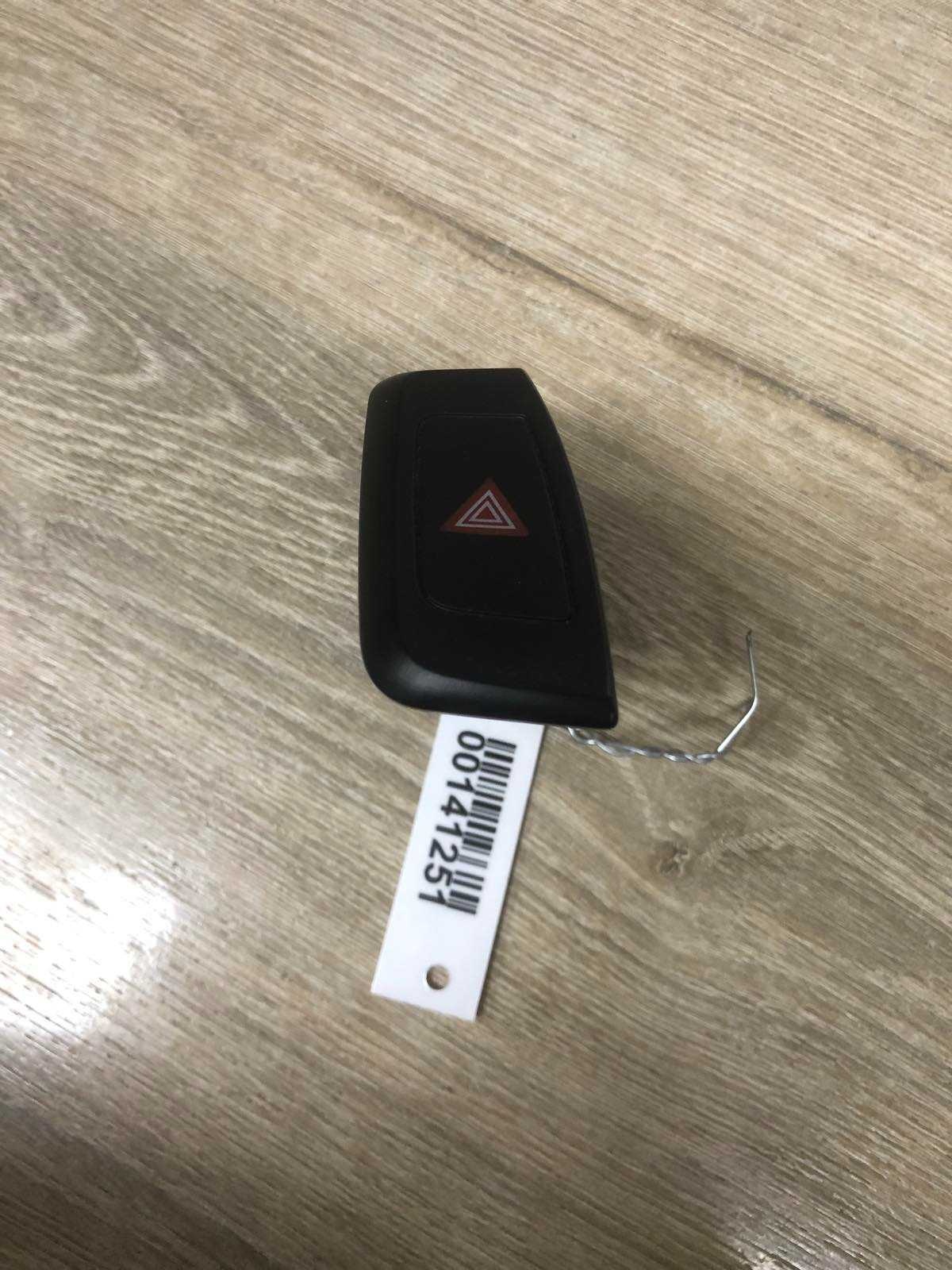 Кнопка  к Audi A4 2009