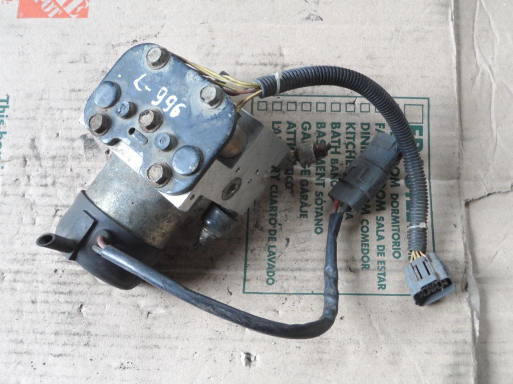 Блок ABS к Mazda 626 1995