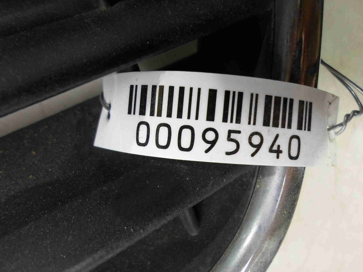 Решетка радиатора к Audi A3 1998