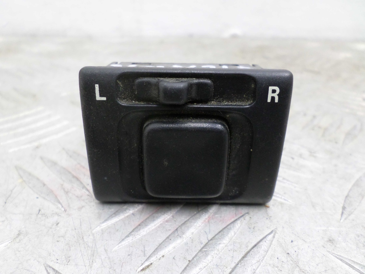 Кнопка  к Suzuki Grand Vitara 2008