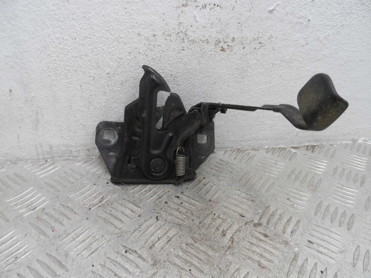 Замок капота к Dodge Caravan 1999