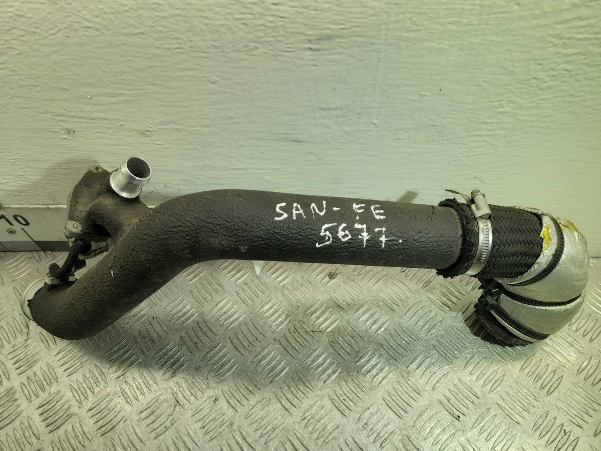 Патрубок к Hyundai Santa Fe 2013