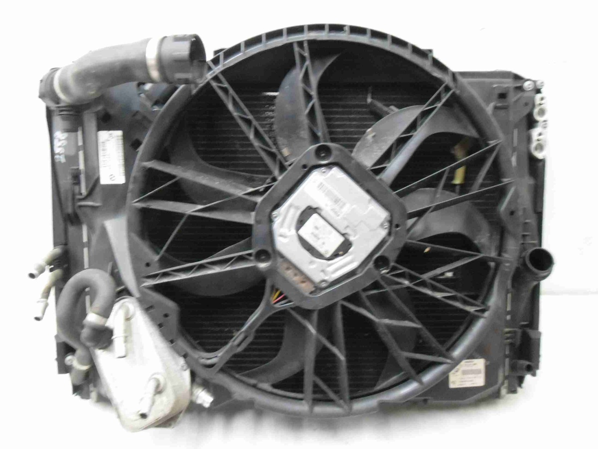 Радиатор гидроусилителя к BMW  2009