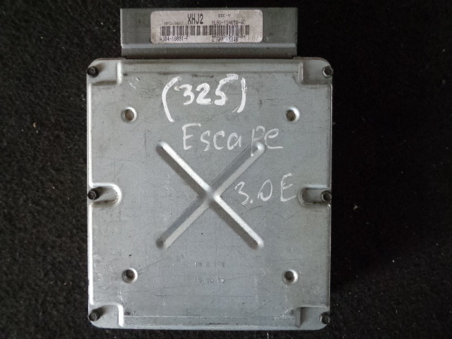 Блок управления двигателем к Ford Escape 2002