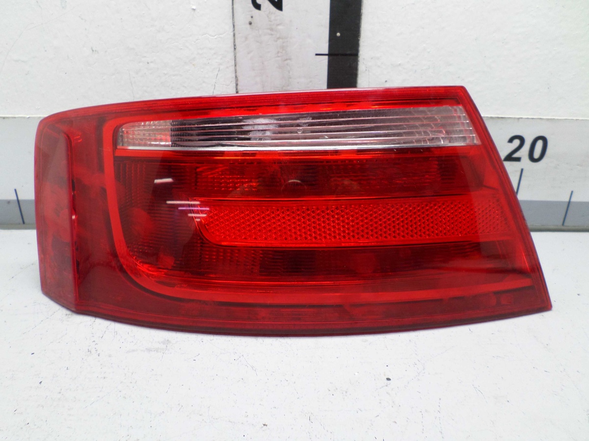 Фонарь задний левый к Audi A5 2009