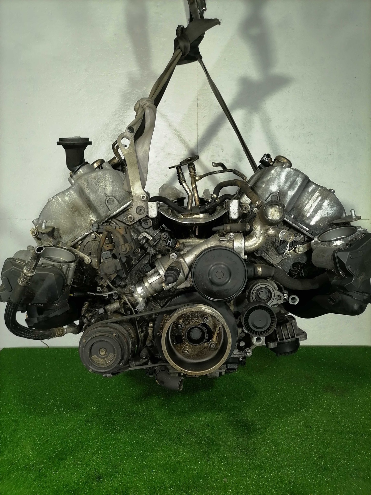 Двигатель к BMW  2013