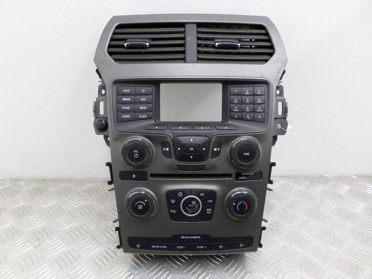 Блоки управления мультимедиа к Ford Explorer 2013