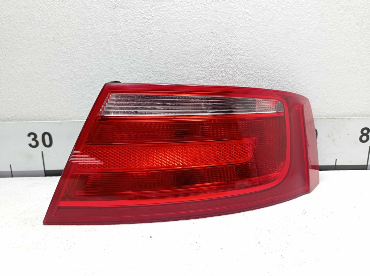Фонарь задний левый к Audi A5 2009